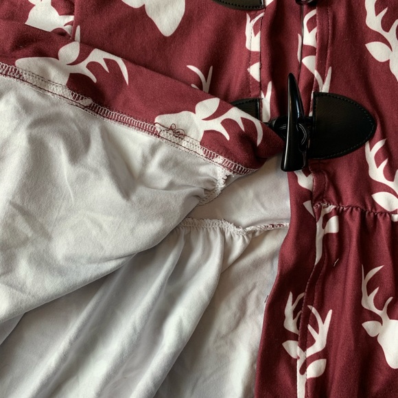 3/$15 🦄 🦌 Deer print jacket - Picture 3 of 3